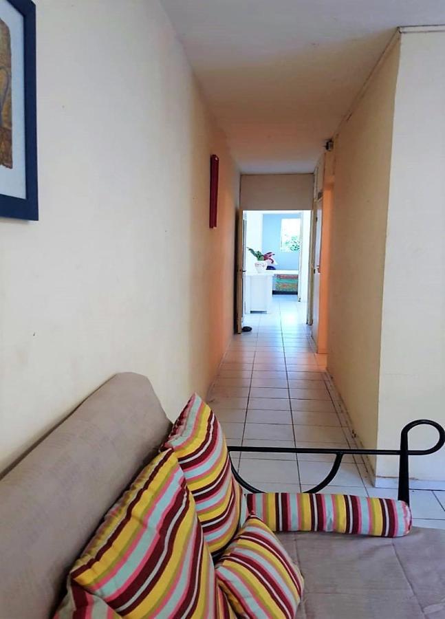Maison Alpinia Le Moule Extérieur photo