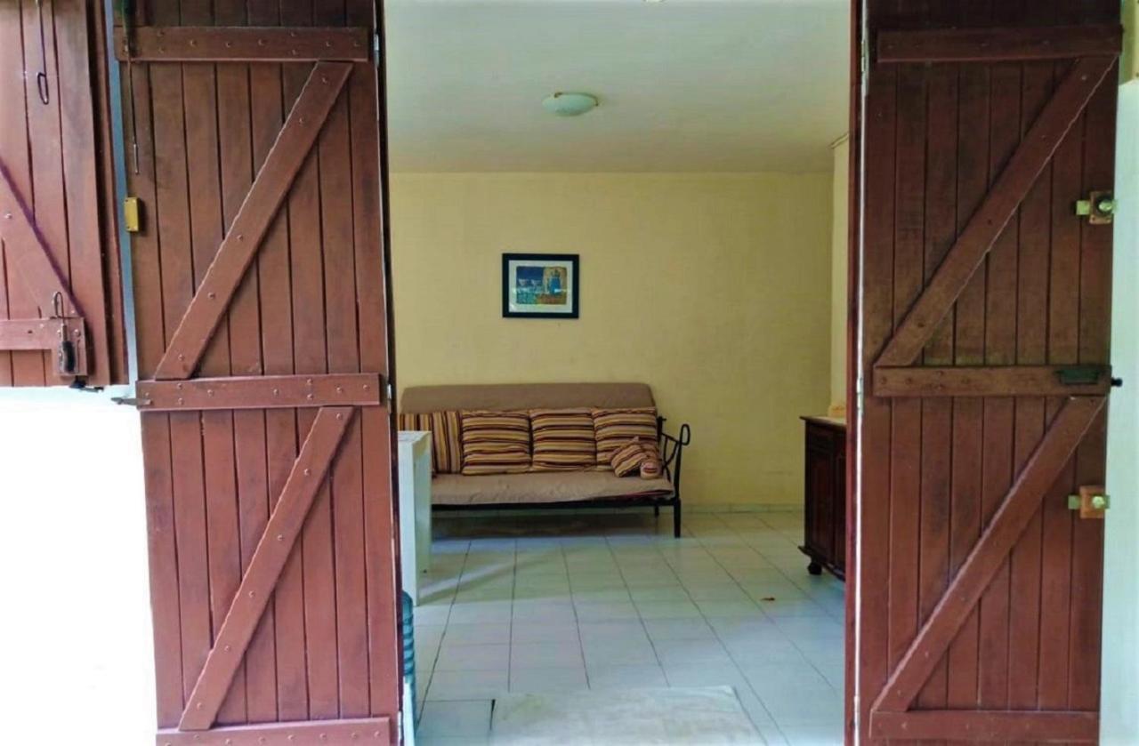 Maison Alpinia Le Moule Extérieur photo
